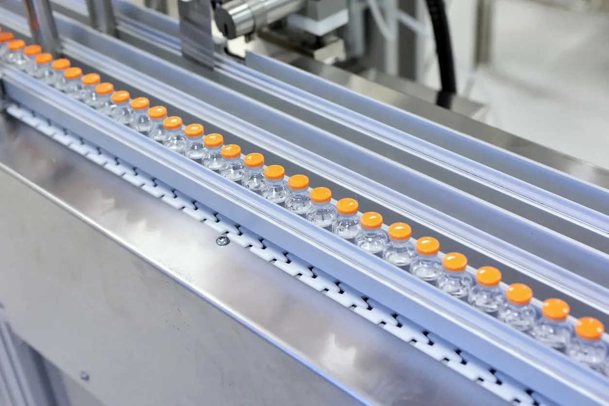 Pharmaceutical_conveyor_1